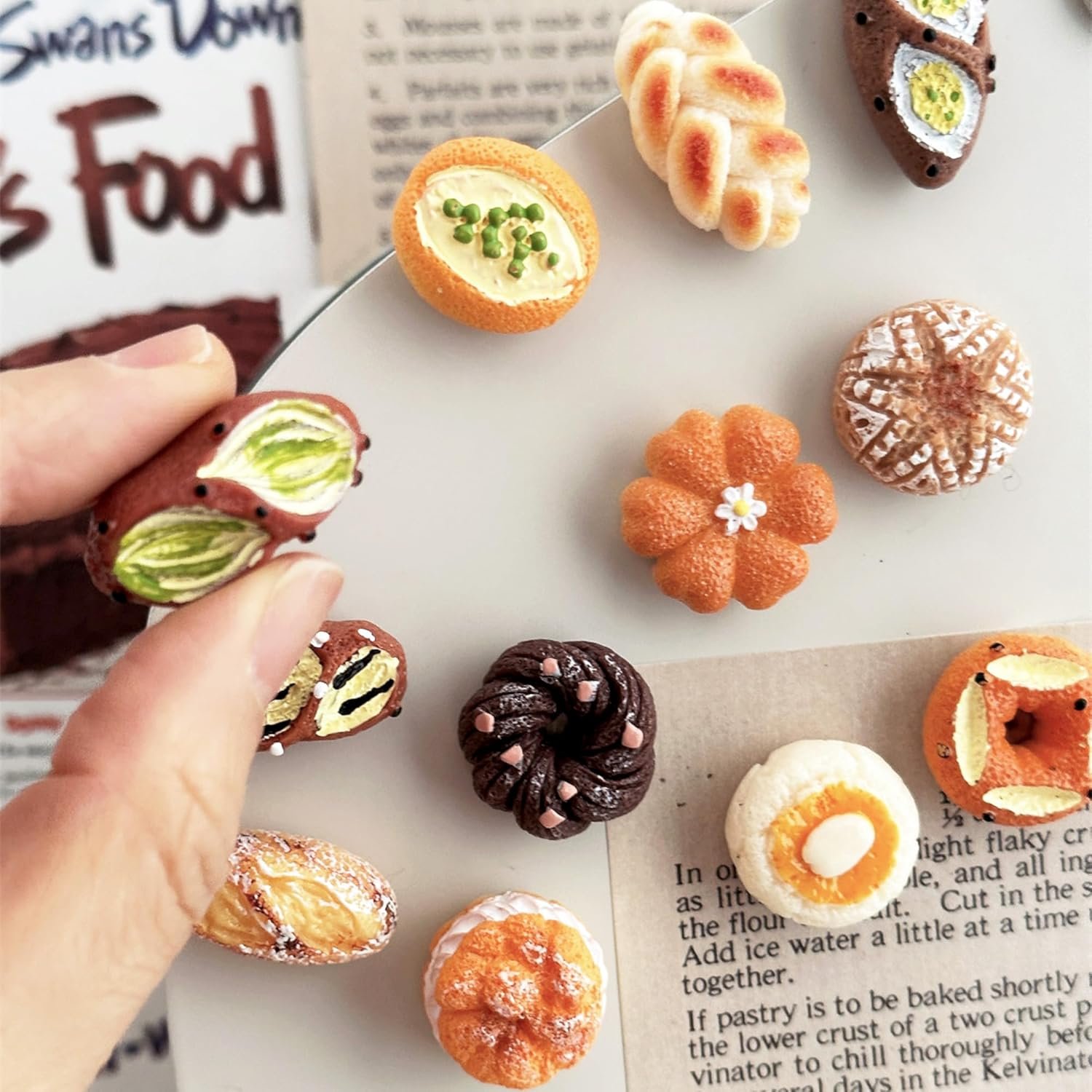 wholesale fridge magnets set - 12 mini bread-themed magnet cute magnetic refrigerator accessories small decorative kitchen magnets for notes, photos and organization factory & supplier oem