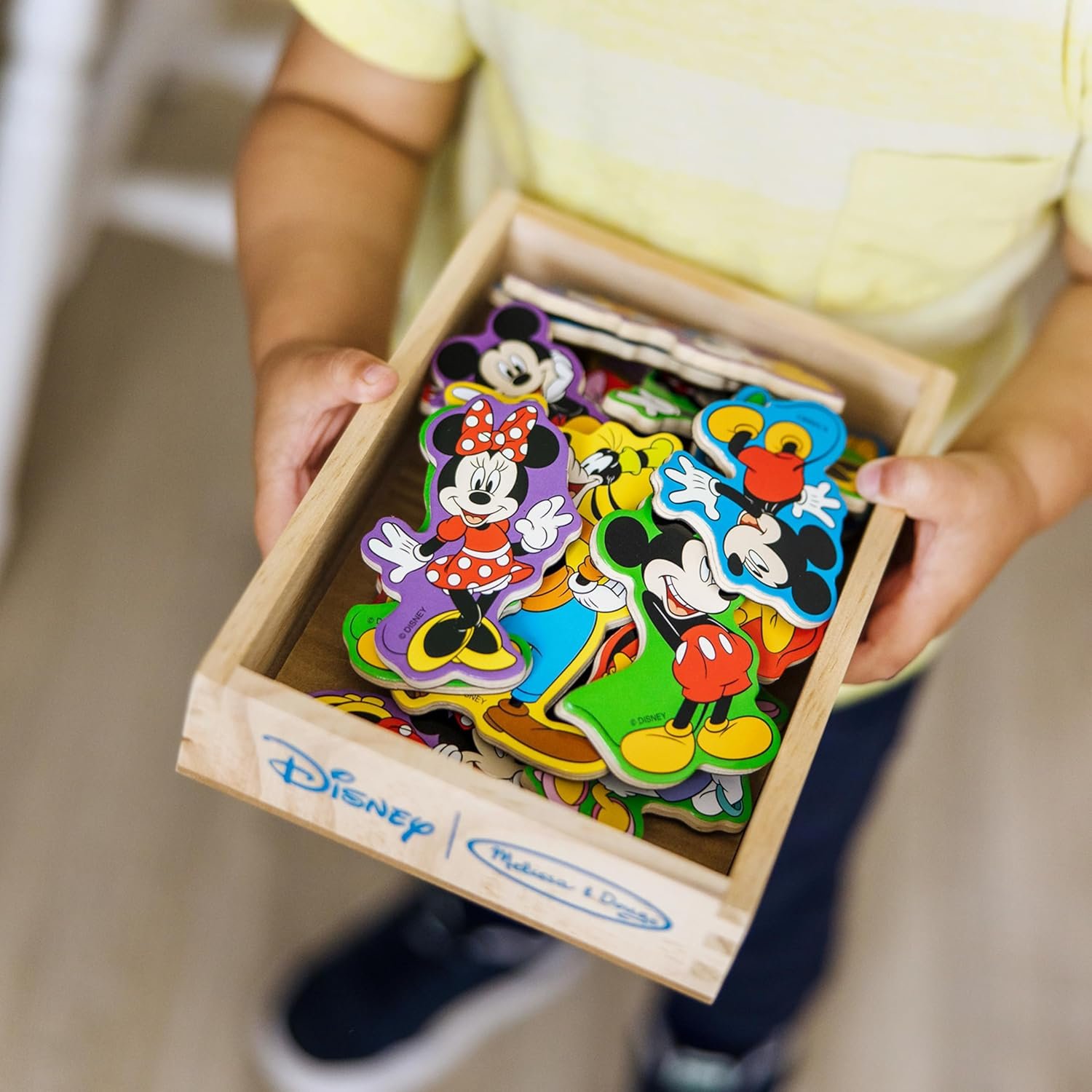 wholesale disney junior mickey mouse clubhouse wooden magnetic friends (pack of 15 magnets) factory & supplier oem