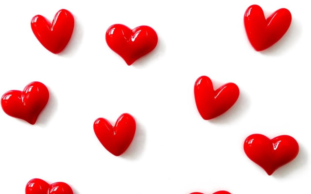 Wholesale 12PCS Cute Heart Refrigerator Magnets,Red Color Decorative Magnets for Fridge,1.26 * 0.95 inch,1.07 * 1.07 inch Mix Two Love Heart Shapes,Funny Whiteboard Pictures Photos Magnetic Magnet Set Factory & Supplier OEM
