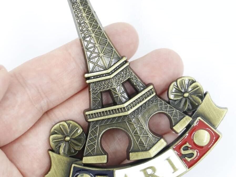 Wholesale 1Pc Bronze 3D Metal Fridge Magnet Eiffel Tower Paris France Souvenir Gift Decor Refrigerator Magnets(Size: 6.5 * 3.5cm) Kitchen Accessories Factory & Supplier OEM